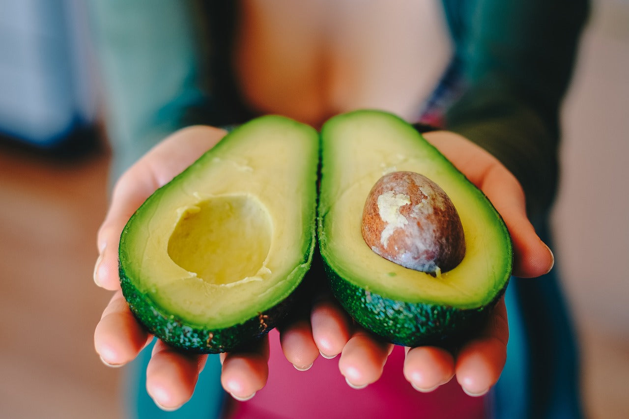 Understanding Ingredients: Spotlight on Avocado Butter and Its Benefits in Skincare